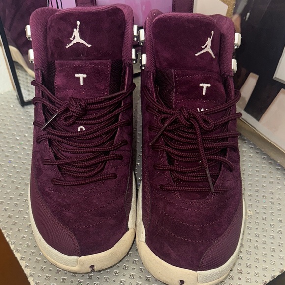 Jordan Other - Air Jordan 12 Retro "Bordeaux" EUC